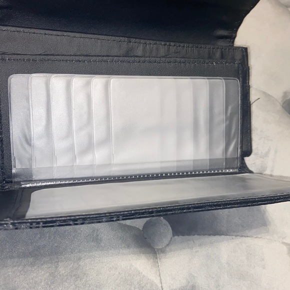 Wallet - Picture 4 of 5